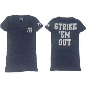 Victoria’s Secret PINK NBL Official NY Yankees Strike ‘em Out Graphic T-shirt xs